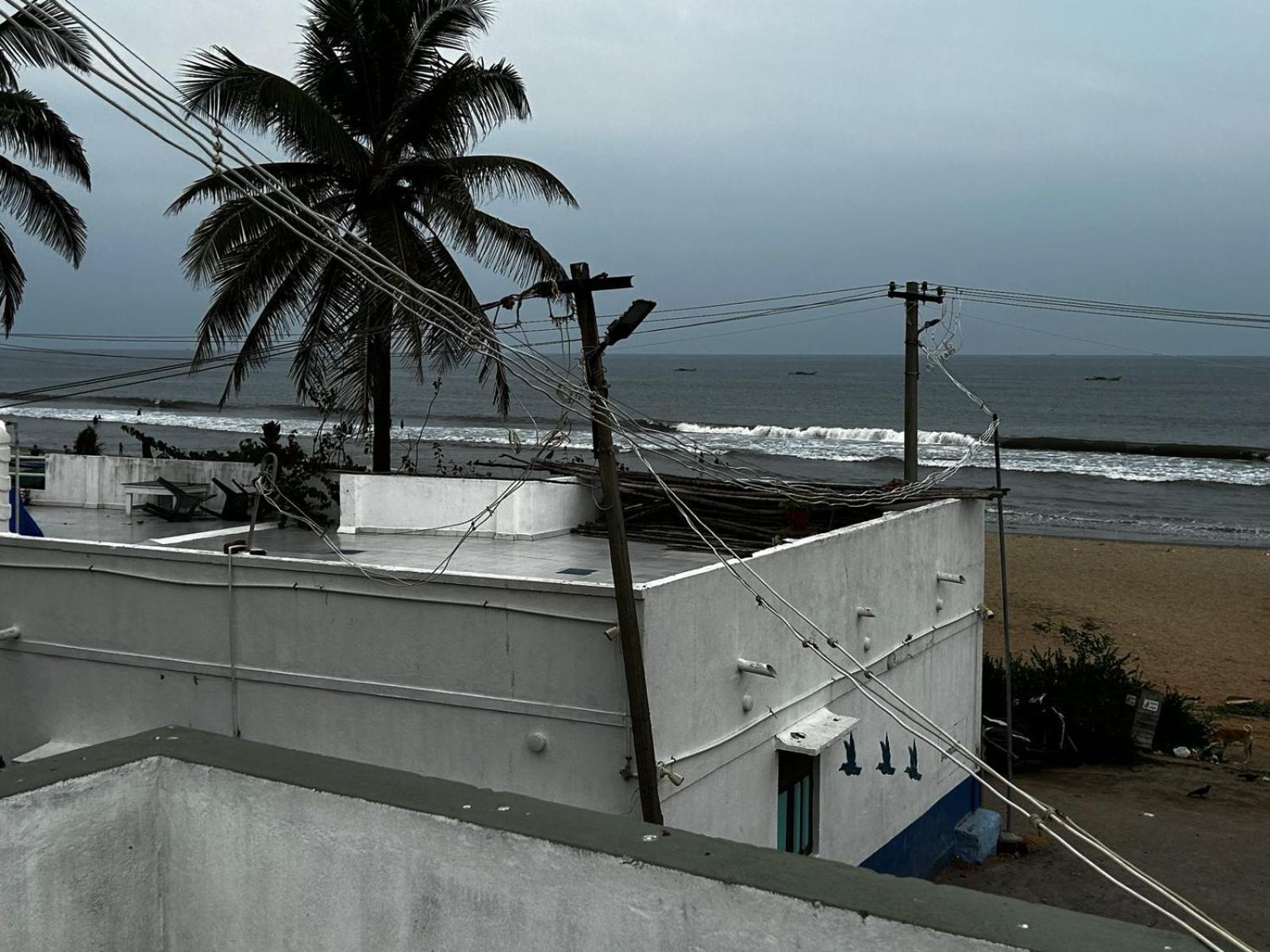 Le'Sap Beach Resort Puducherry Buitenkant foto