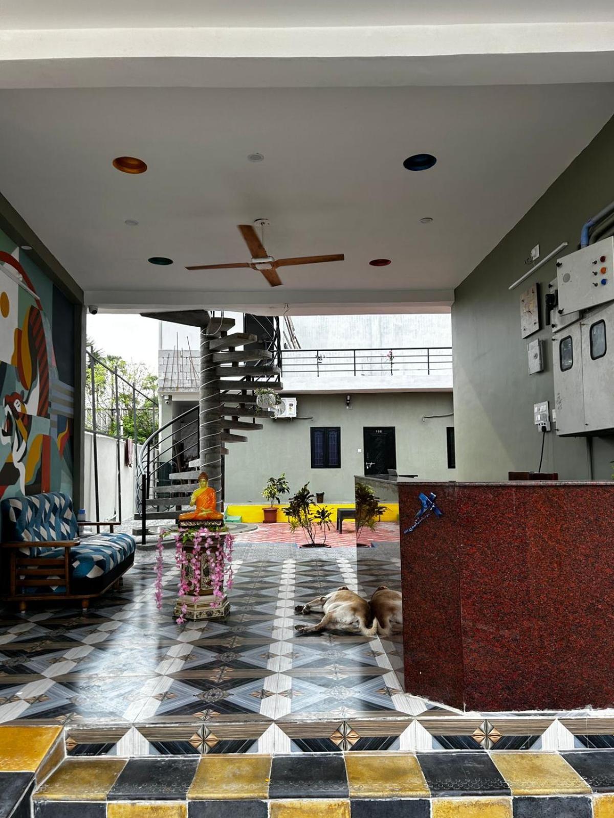Le'Sap Beach Resort Puducherry Buitenkant foto