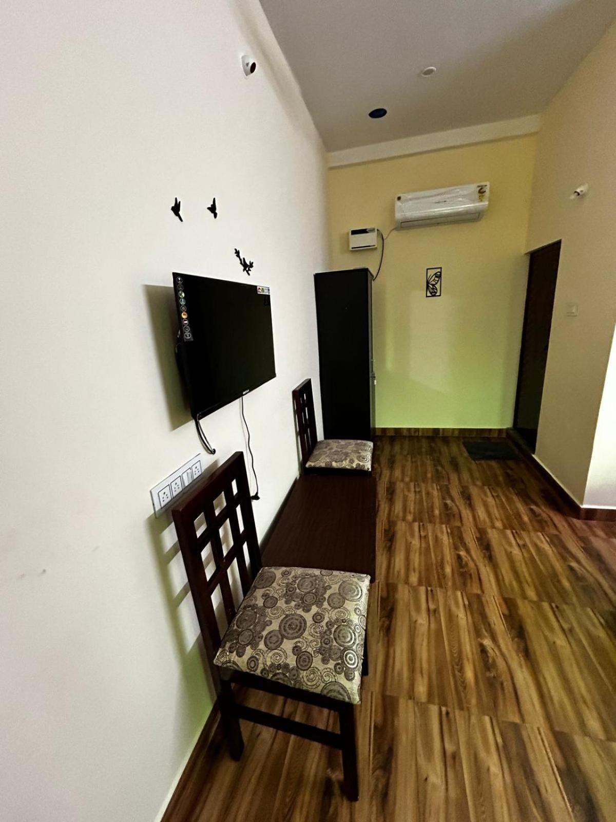 Le'Sap Beach Resort Puducherry Buitenkant foto